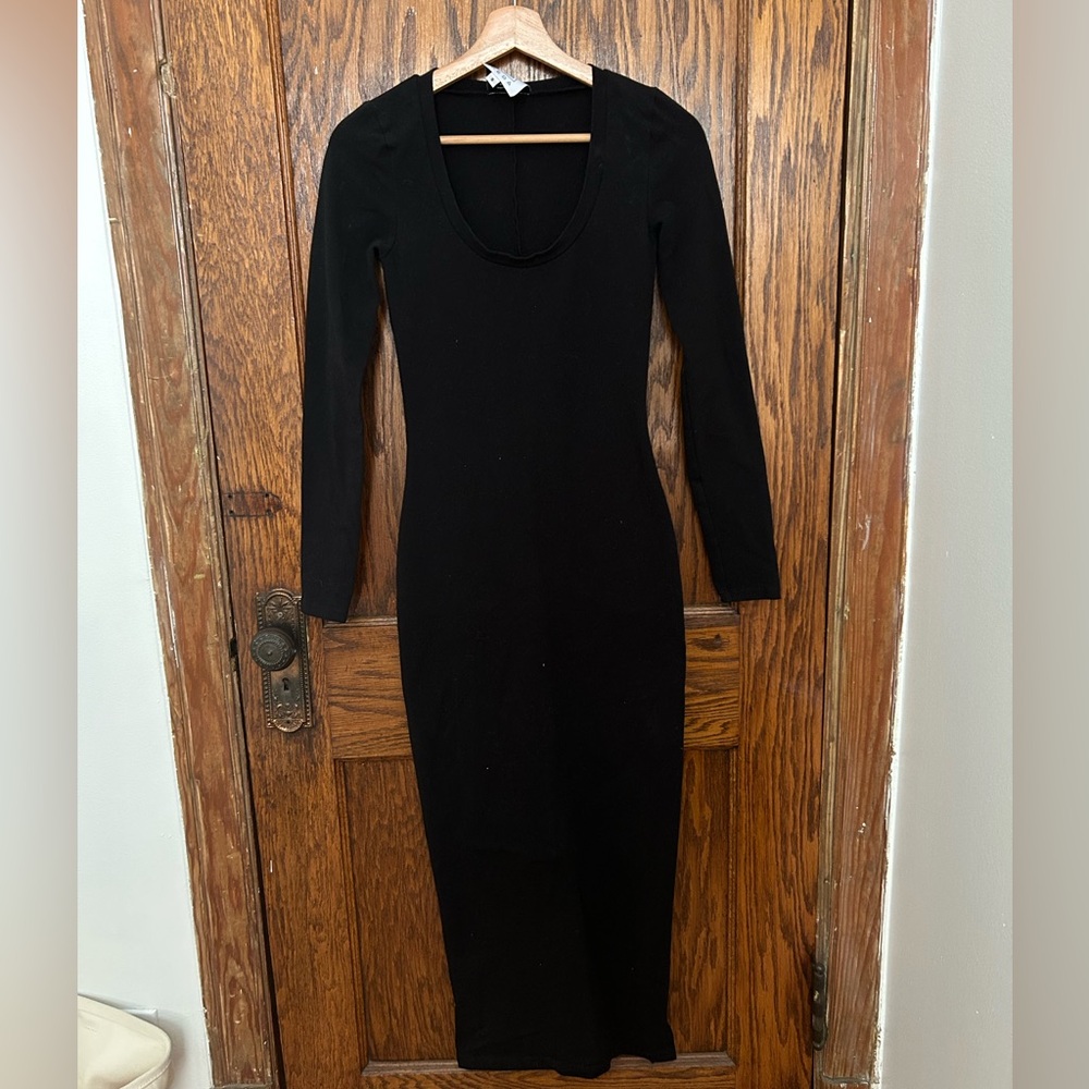 Hera California Long-sleeve Black Dress, size Small